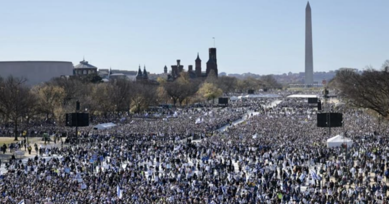 290,000 Rally in DC in ‘show of Support for Israel’