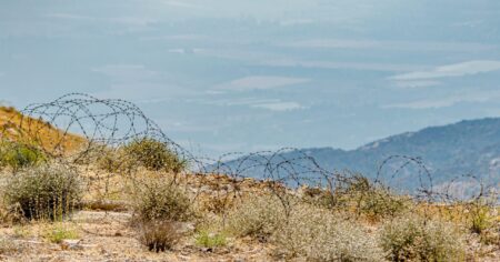 Hamas Sends 4-Year-Old Gazan Into Israeli Army Post