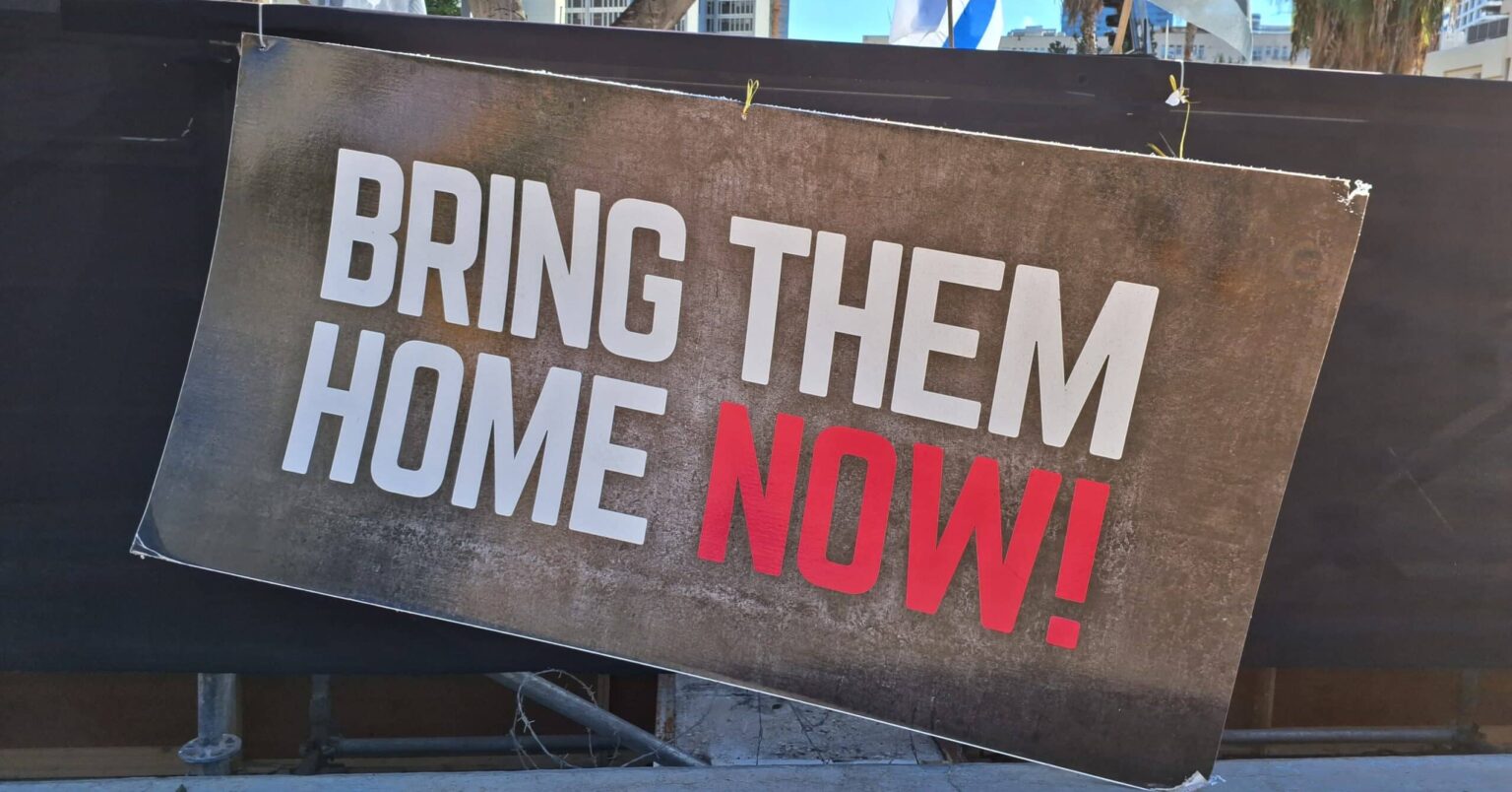 New US Deal: 10 Hostages Freed, 60-Day Truce