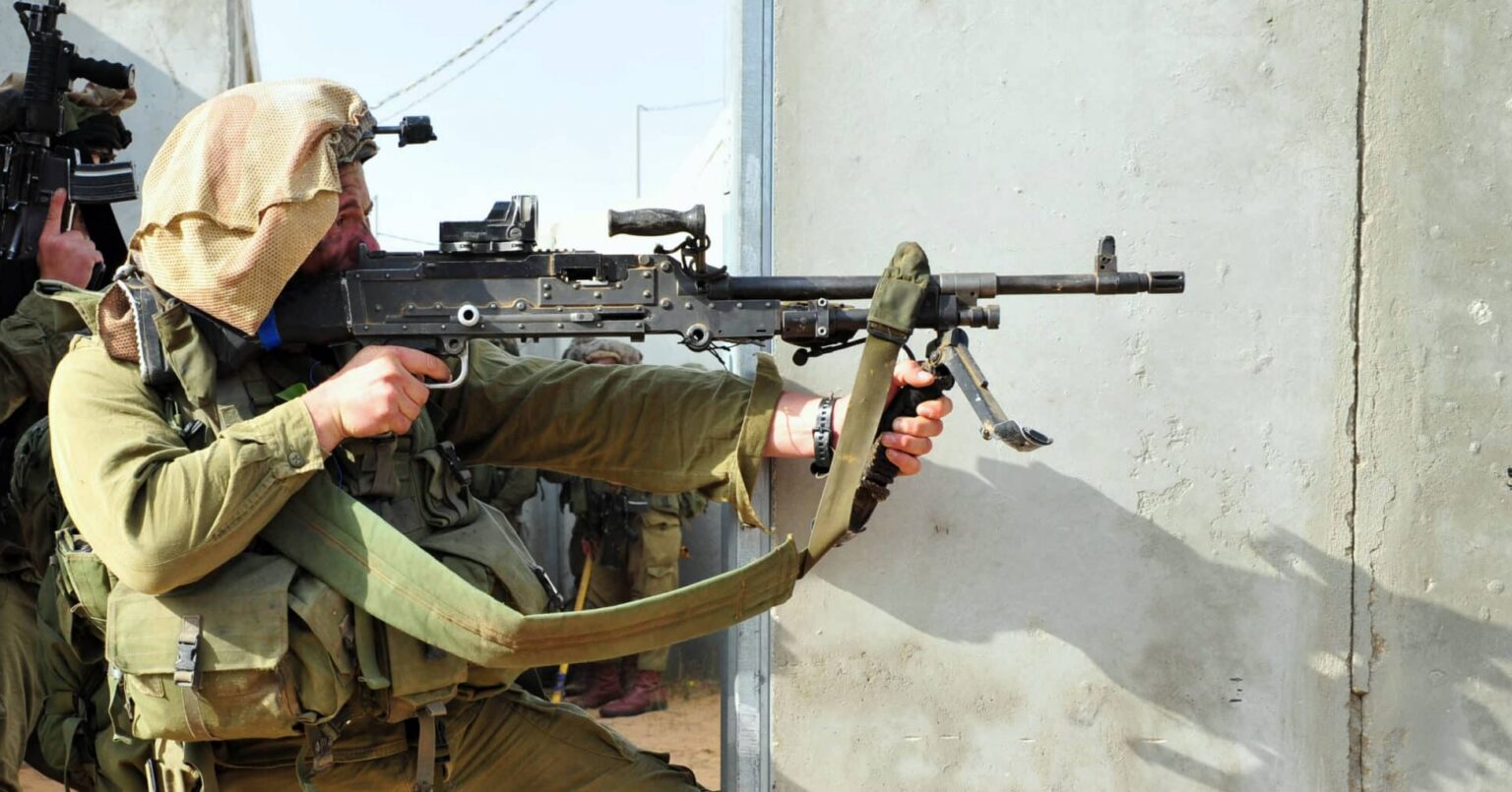 IDF Neutralizes Gunmen in Tunnel Clash