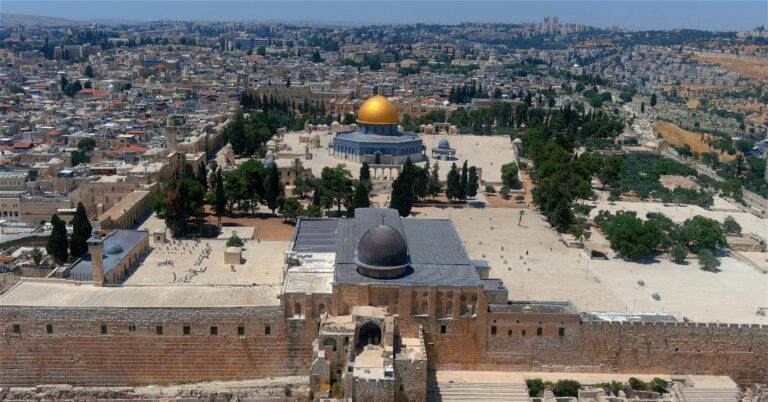 Iranian Missile Warhead Falls Near Jerusalem’s Temple Mount