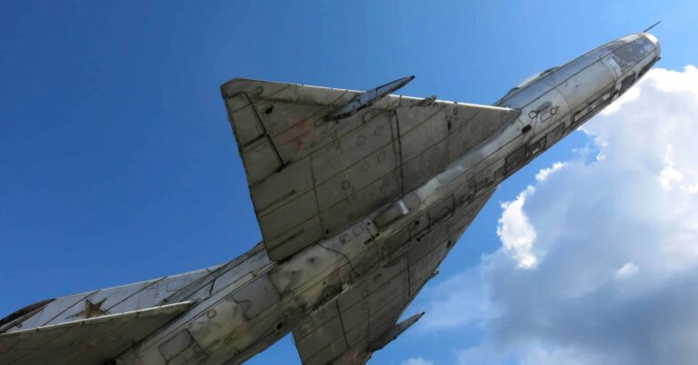 How Mossad Pulled Off the Daring MiG-21 Heist
